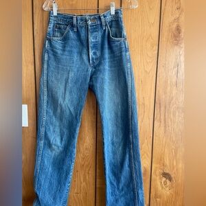 perfect Wrangler straight leg jeans, vintage.